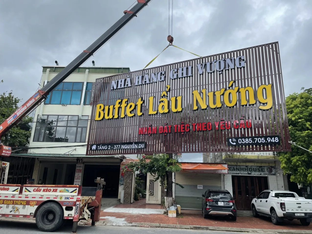 QUẢNG CÁO ĐẤT MỎ